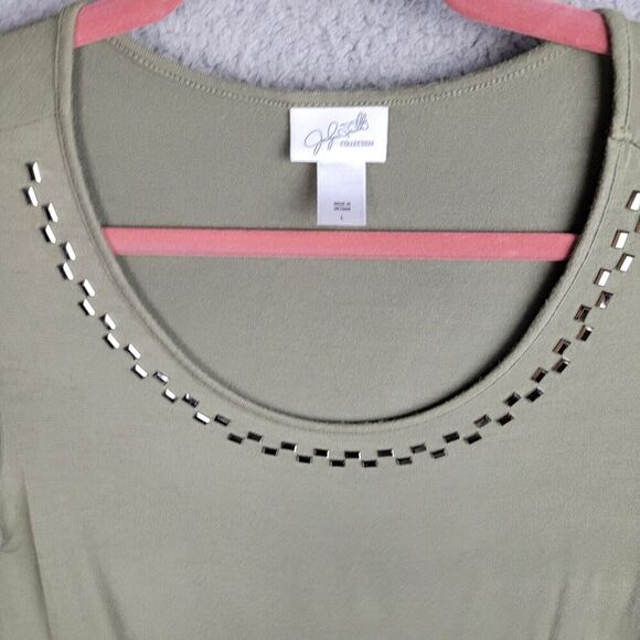 Knit Top Blouse Womens L Green Metallic Studs Scoop Neck  Short Sleeves Light - Picture 4 of 13